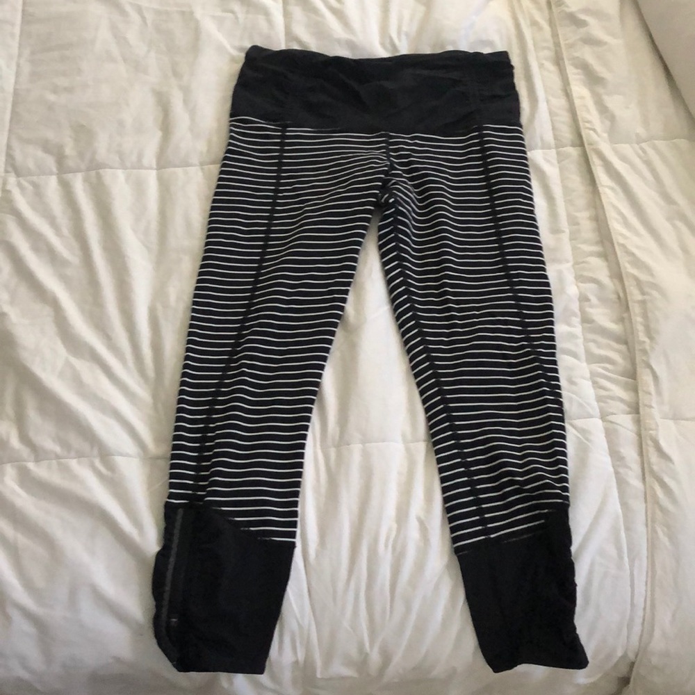 Lululemon striped 7/8 length